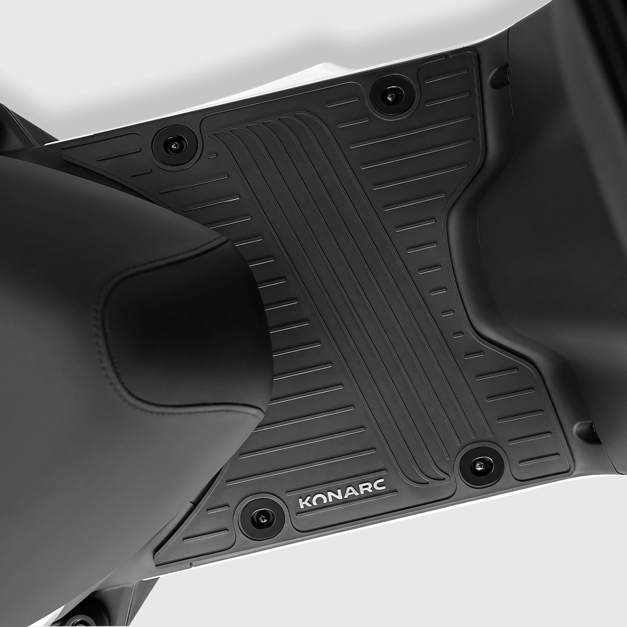 Ather Konarc Floor mat