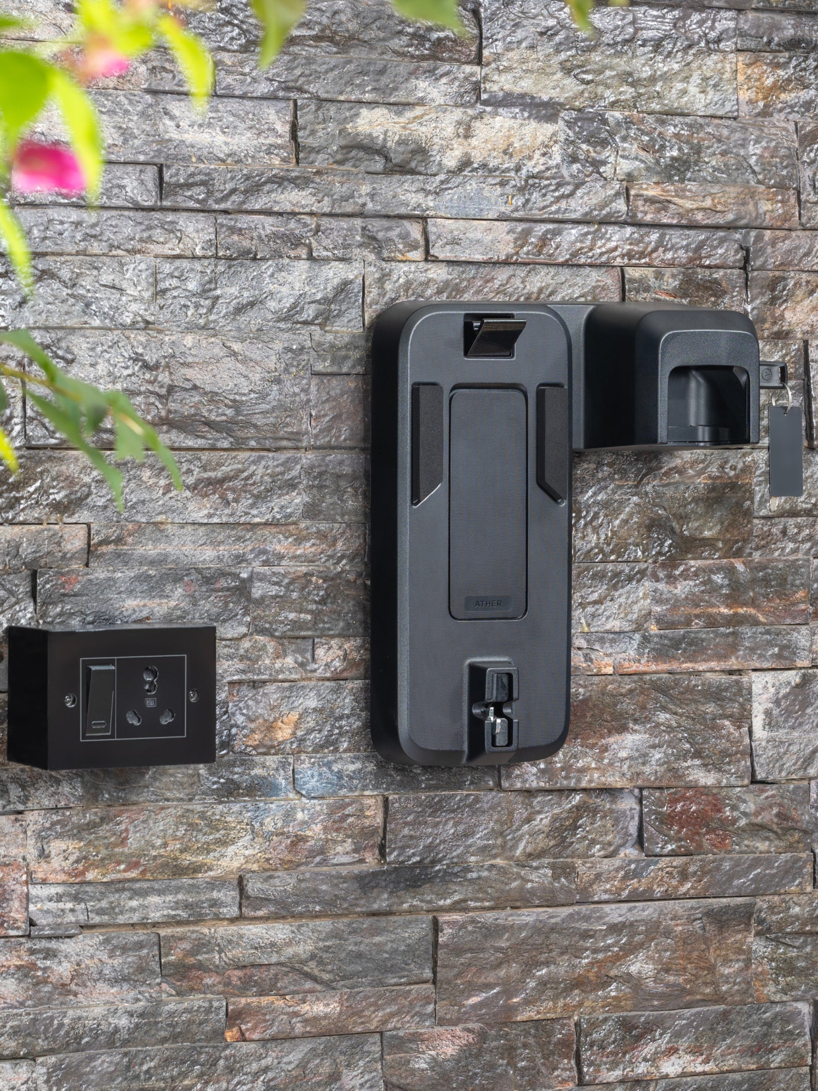 Ather Duo Wall Mount